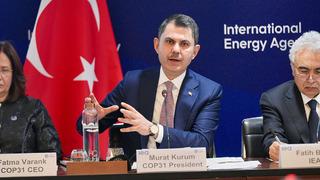 Bakan Kurum: 'Yapılması gereken en kritik atılım, temiz enerjiye geçişi hızlandırmak'