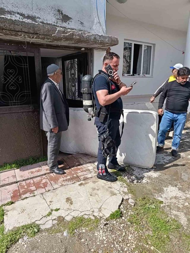 Van&rsquo;da ev yangını 2