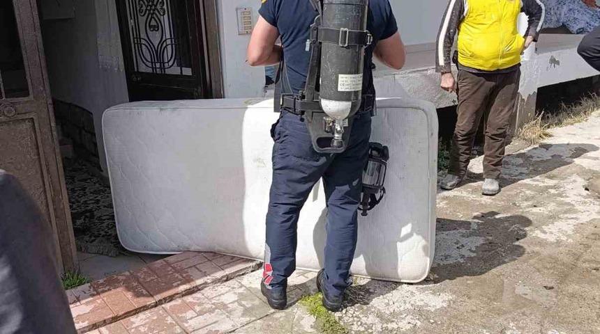 Van&rsquo;da ev yangını