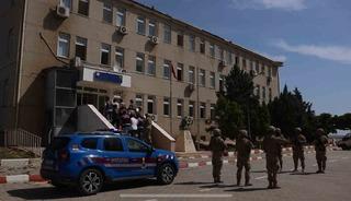 Şanlıurfa&rsquo;da g&ouml;&ccedil;men ka&ccedil;ak&ccedil;ılığı operasyonu: 18 tutuklama