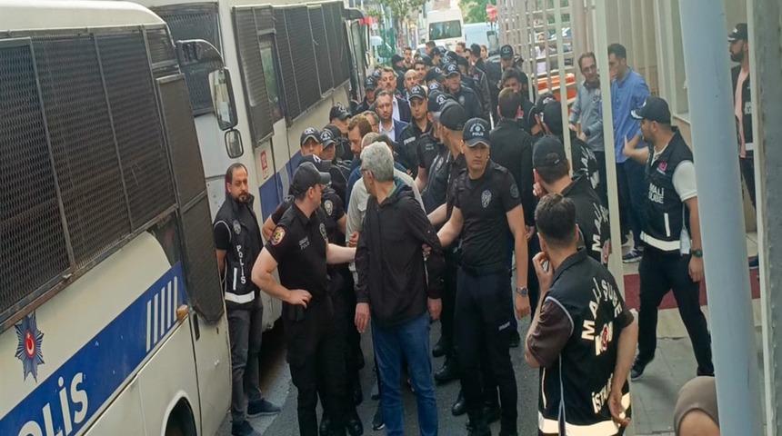 B&uuml;y&uuml;k&ccedil;ekmece Belediyesi&rsquo;ne y&ouml;nelik &lsquo;yolsuzluk&rsquo; davasında 1 kişiye tahliye kararı