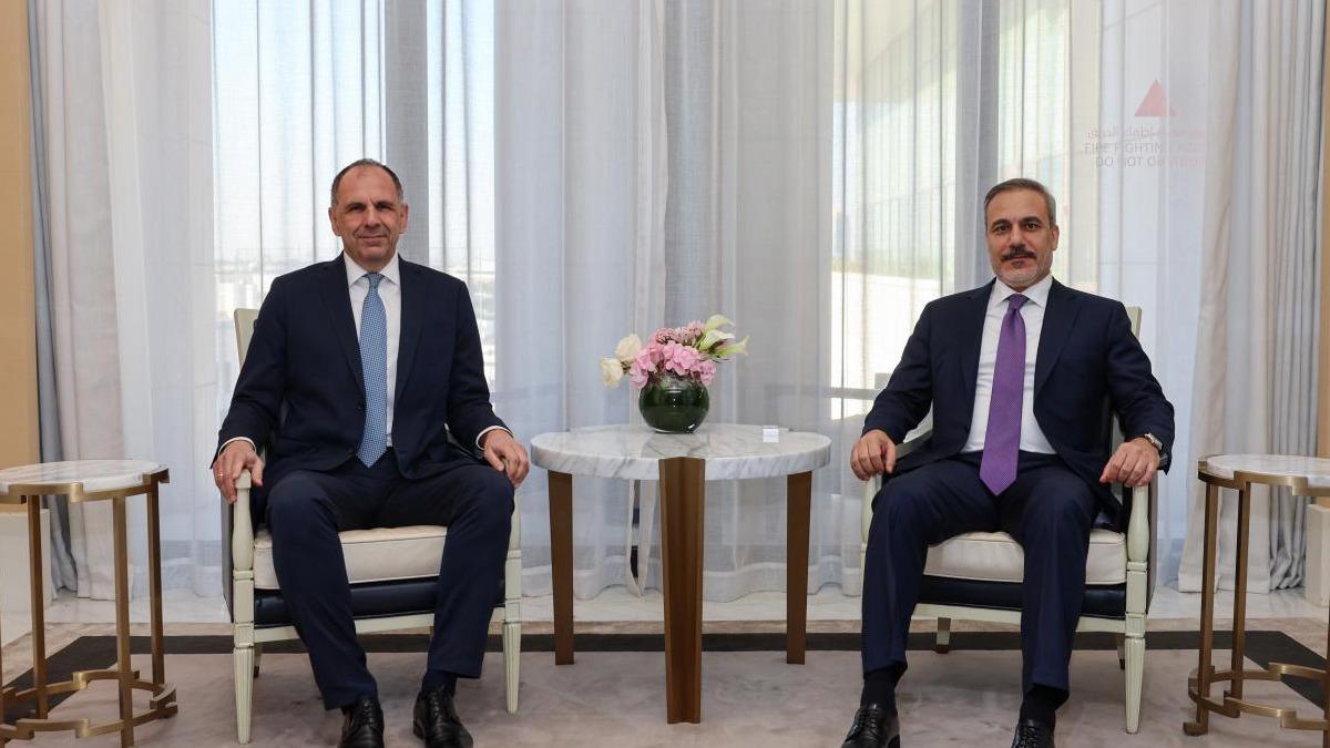 Dışişleri Bakanı Hakan Fidan, Yunan mevkidaşı ile telefonda görüştü 1