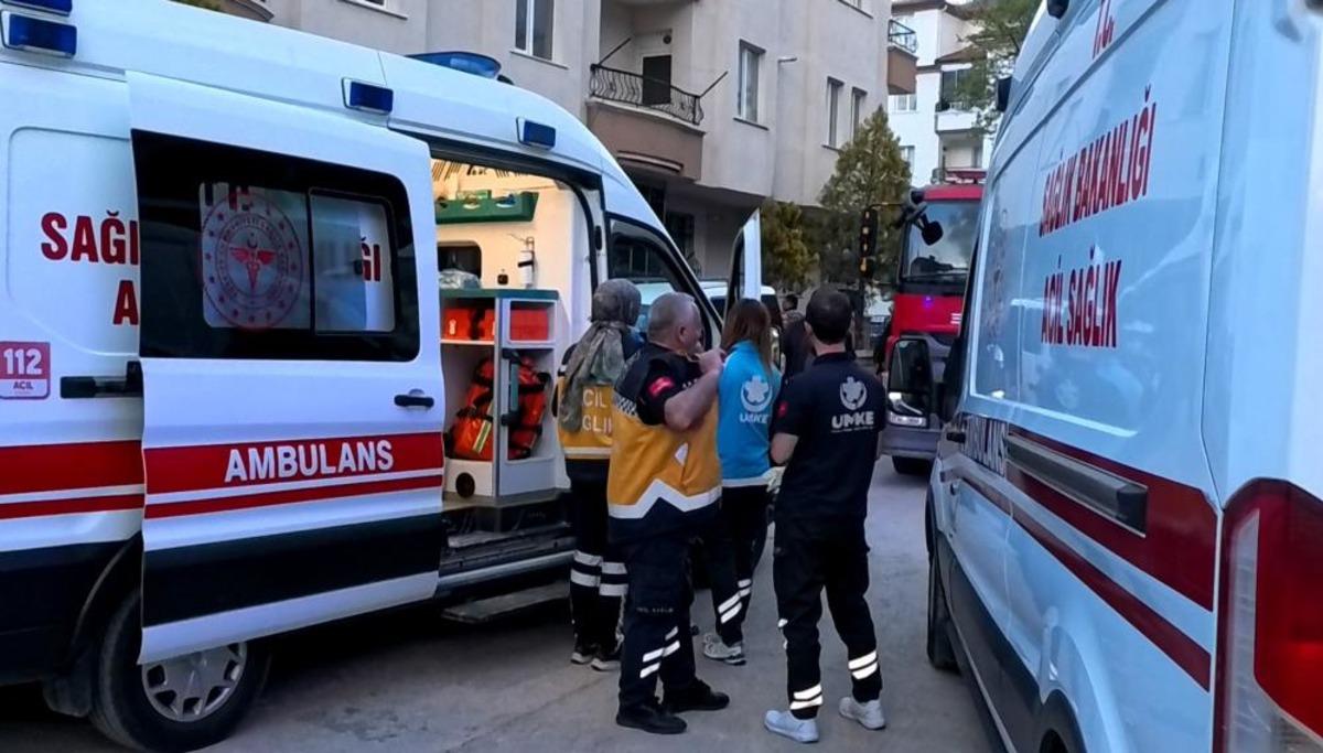 Evinde &ccedil;ıkan yangını s&ouml;nd&uuml;rmek isterken yanarak can verdi 2