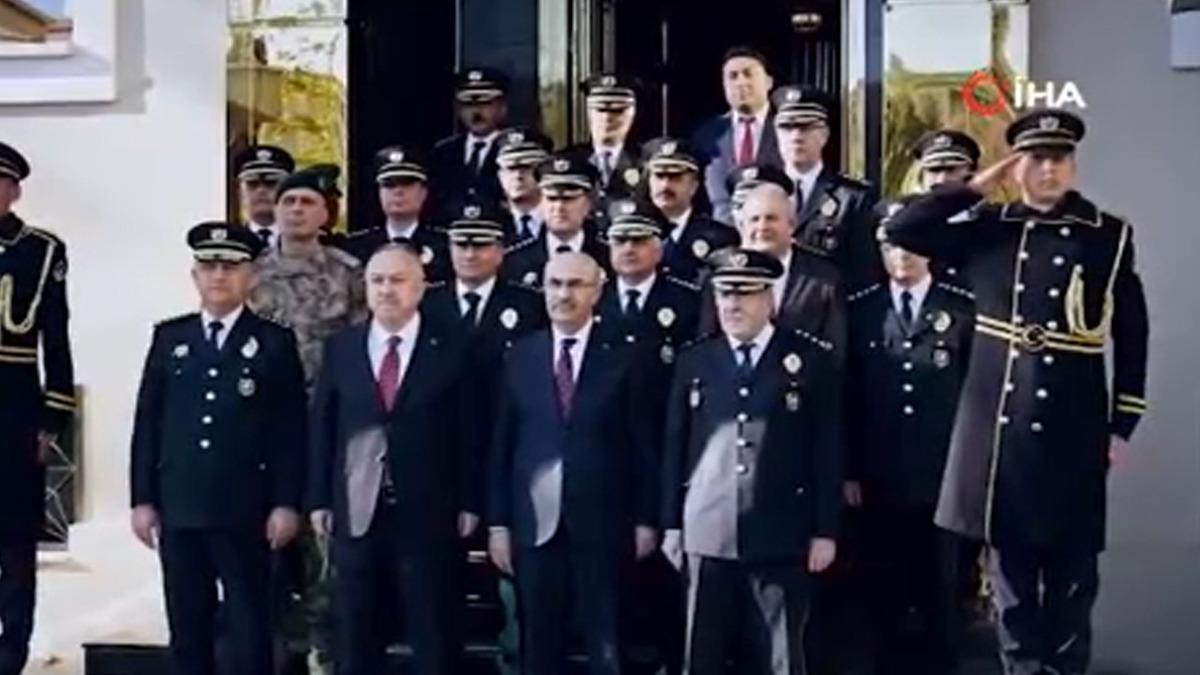 Emniyet Genel M&uuml;d&uuml;rl&uuml;ğ&uuml;nde devir teslim: Ali Fidan, g&ouml;revi Mahmut Demirtaş&rsquo;tan devraldı 1