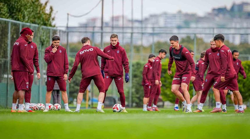 Trabzonspor, G&ouml;ztepe ma&ccedil;ı hazırlıklarını s&uuml;rd&uuml;rd&uuml;