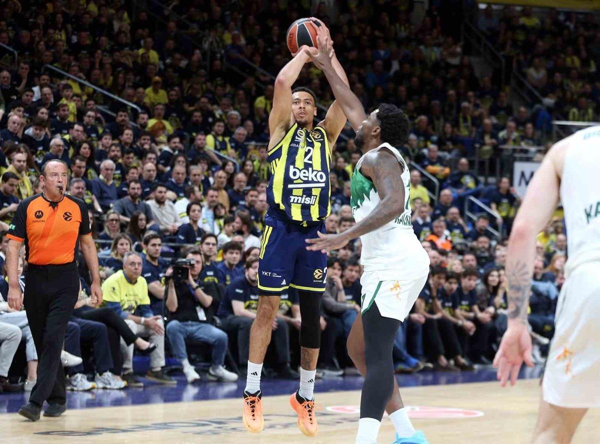 Fenerbah&ccedil;e Beko seride 2-0 &ouml;ne ge&ccedil;ti 1