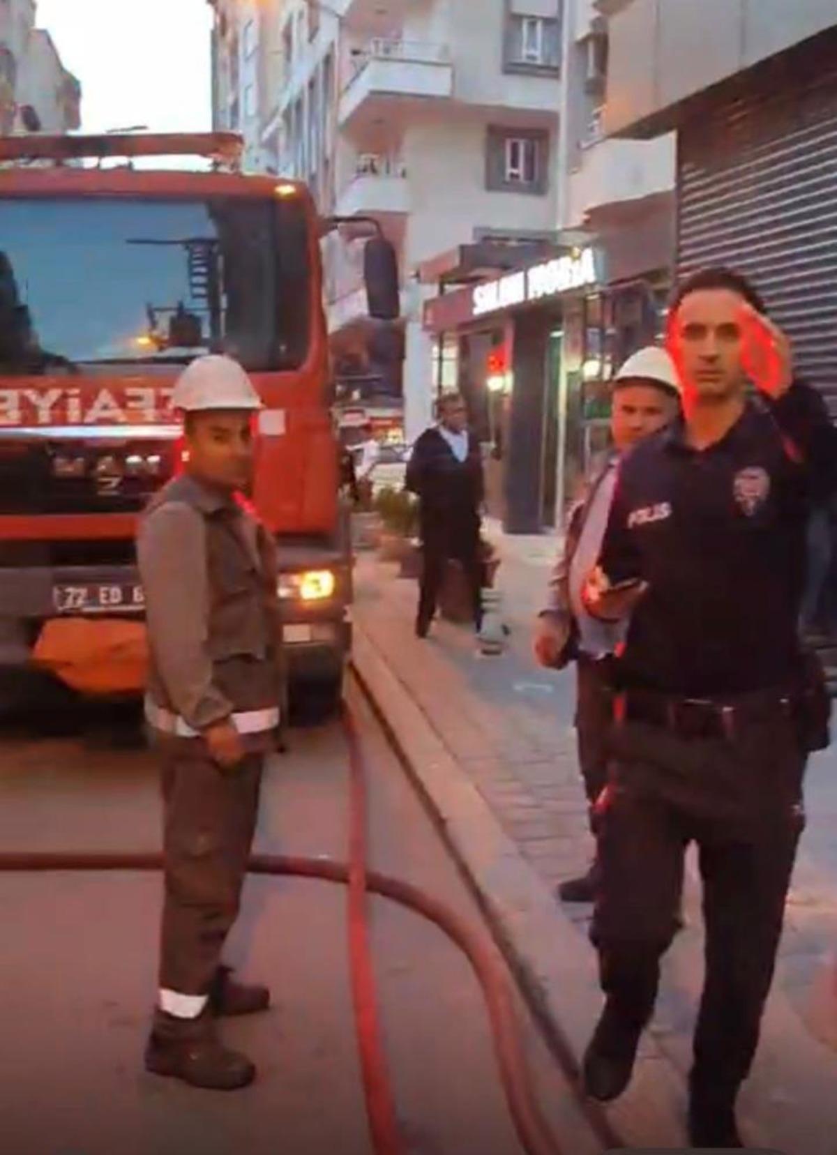 Batman da kan donduran olay: Evde bir kadın ve bir erkek yanmış halde &ouml;l&uuml; bulundu 4