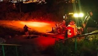 &Ccedil;alışma sırasında doğal gaz hattı zarar g&ouml;rd&uuml;, operat&ouml;r bayıldı