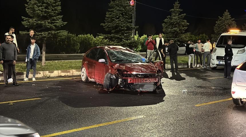 Niğde'de otomobil devrildi, 1 kişi yaralandı