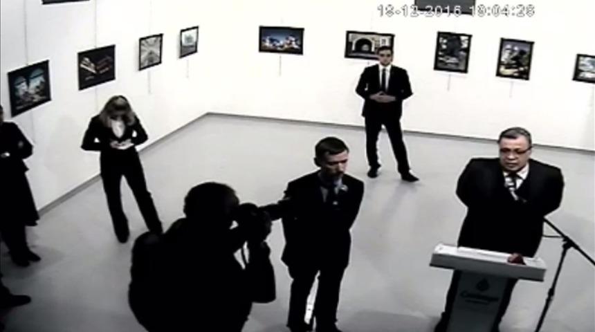 Karlov suikastı... FET&Ouml; firarisi Abdullah Bozkurt'a su&ccedil; duyurusu! &Ouml;rg&uuml;t evi ve ideolojik telkin detayları