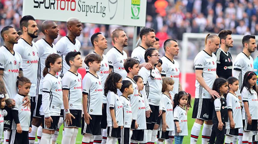 Beşiktaş-Yeni Malatyaspor maçında Oğuzhan Özyakup ıslıklandı!