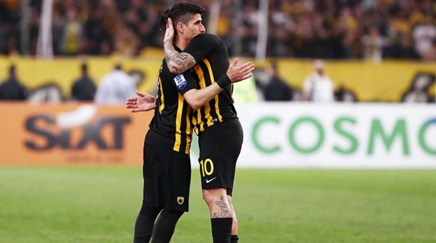 AEK, Yunanistan Süper Ligi'nde 22 yıl sonra şampiyon oldu!