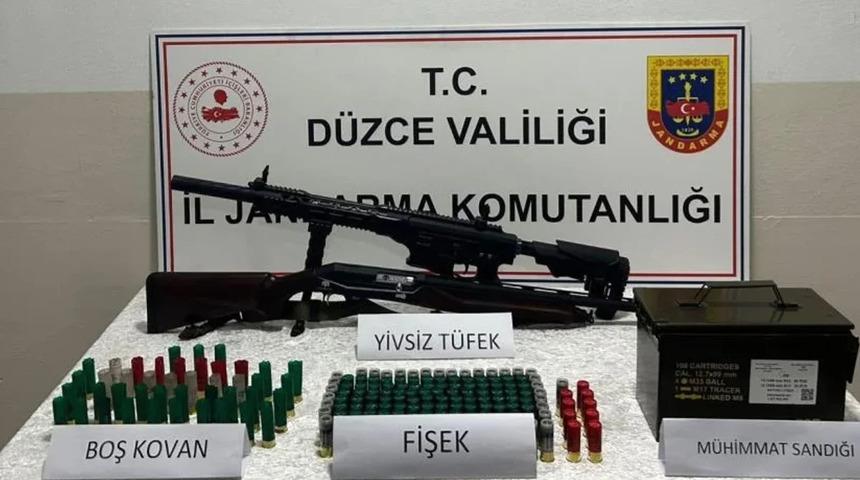 Havaya ateş eden 2 kişi yakalandı