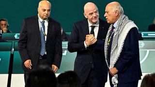 FIFA kongresinde çarpıcı eylem! Filistinli yetkili İsrailli yetkilinin elini sıkmadı