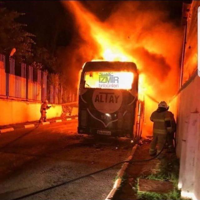 Altay takım otobüsünde yangın 