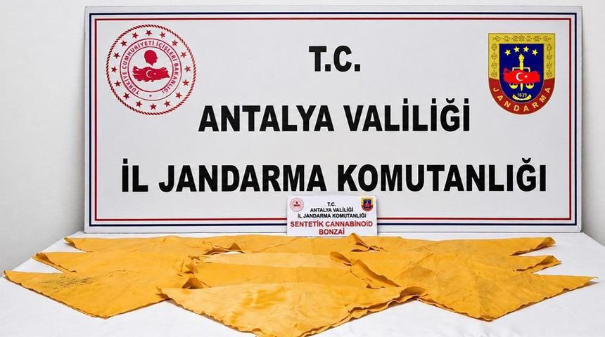 Alanya'da uyuşturucu operasyonu! 2 ş&uuml;pheli yakalandı