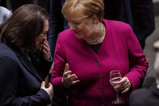 Andrea Nahles ve Angela Merkel