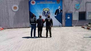 27 yıl hapis cezasıyla aranan cezaevi firarisi Kars’ta yakalandı