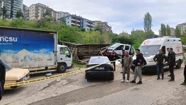 Ankara’da kamyon altında kalarak vefat eden iki işçinin isimleri belli oldu