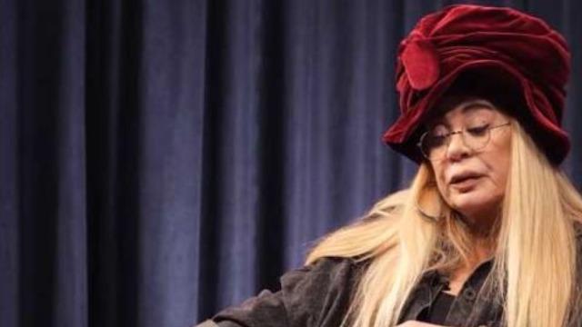 Zerrin Özer'in acı günü: Tülay Özer hayatını kaybetti