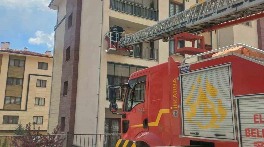 Elazığ&rsquo;da haber alınmayan yaşlı kadın evinde &ouml;l&uuml; bulundu