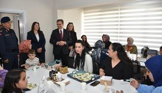 Salihli&rsquo;de Aile Destek Merkezi a&ccedil;ıldı