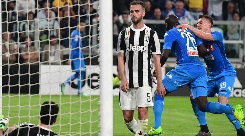 Juventus 0 - 1 Napoli (Maç özeti)