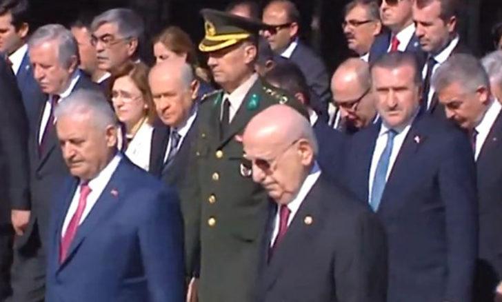 Devlet erkanı Anıtkabir'i ziyaret etti  G3