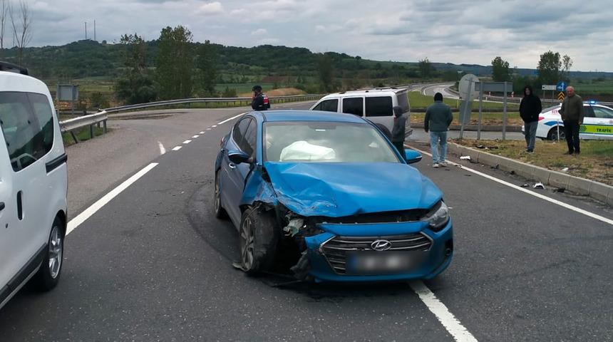 Edirne'de trafik kazası! Kaymakam ve 3 kişi yaralı