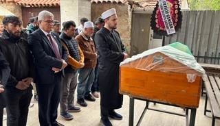 14 yaşındaki Gizem &Ouml;zdemir son yolculuğuna uğurlandı
