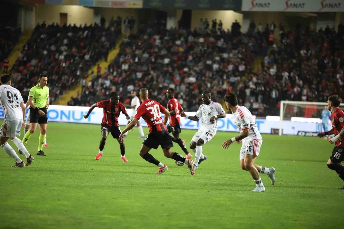 Beşiktaş tan Gaziantep te rekorlu ve tarihi galibiyet! 3