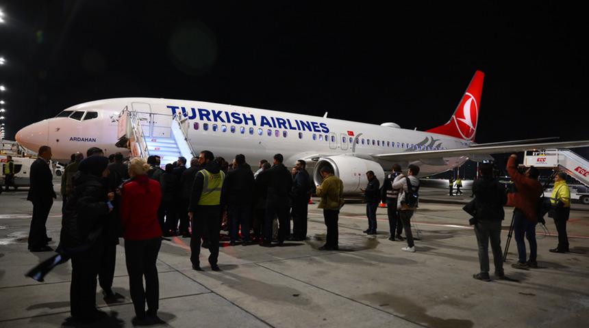 Alıkonulan 18 T&uuml;rk İstanbul'da! 14 &uuml;lkeden 59 Sumud aktivisti T&uuml;rkiye'ye geldi