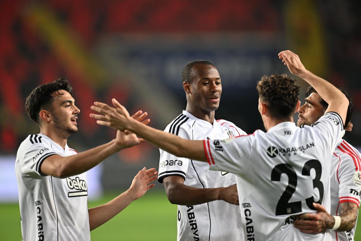 Beşiktaş tan Gaziantep te rekorlu ve tarihi galibiyet! 1