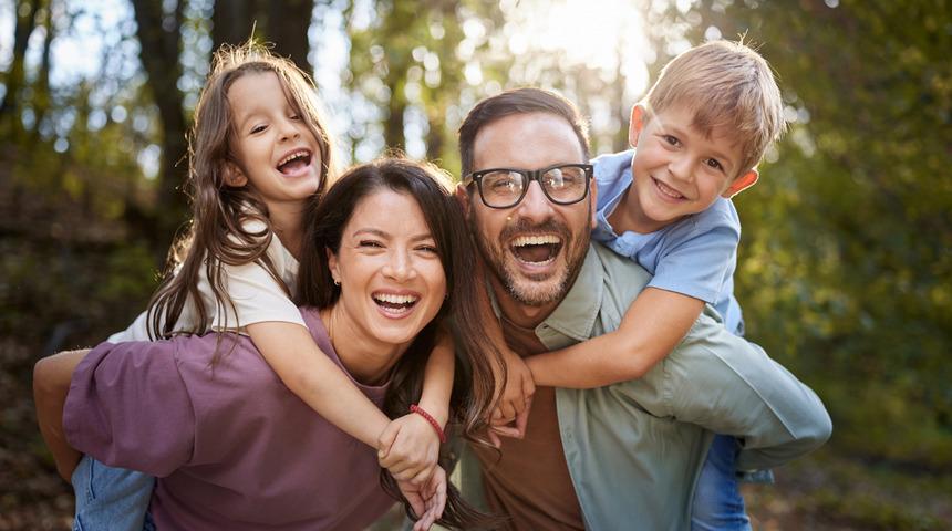 Aile ve N&uuml;fus On Yılı Genelgesi Resmi Gazete'de yayımlandı: 'Milli Aile Haftası' ilan edildi
