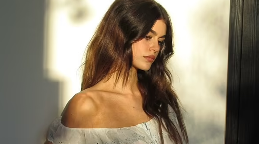 Kaia Gerber sınırları zorladı! Eleştiriler gecikmedi