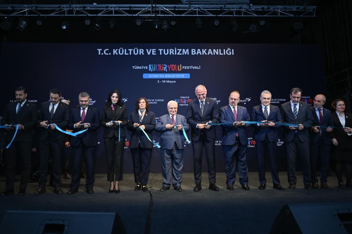 K&uuml;lt&uuml;r Yolu ilk kez Aydın da! Şehirde hayat festivale d&ouml;n&uuml;ş&uuml;yor 4