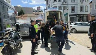Edirne&rsquo;de iki grup arasında bı&ccedil;aklı kavga: 3 yaralı