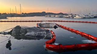 Bodrum'da marinadaki yangında batan 7 motoryatın enkazı kaldırıldı