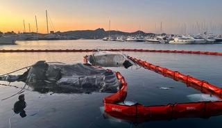 Bodrum'da yangında batan 7 motoryatın enkazı kaldırıldı