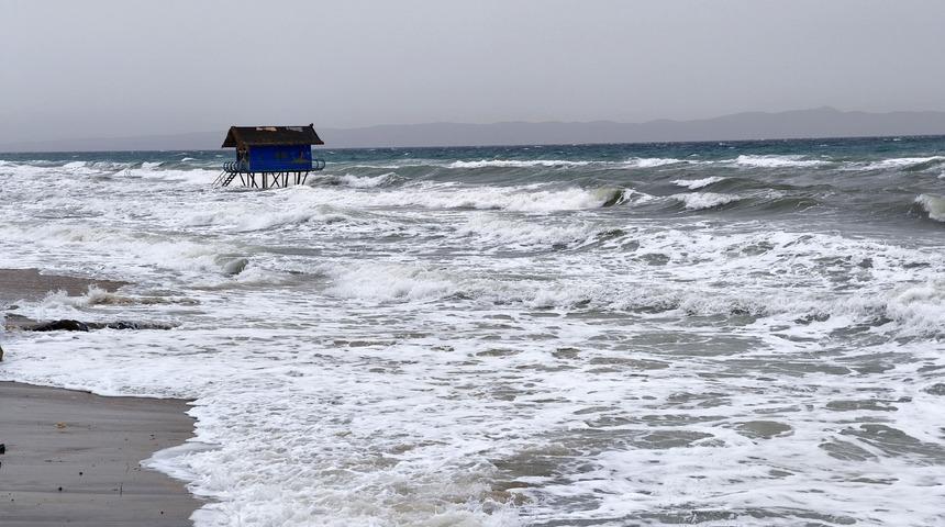 Meteorolojiden Marmara ve Batı Karadeniz i&ccedil;in fırtına uyarısı