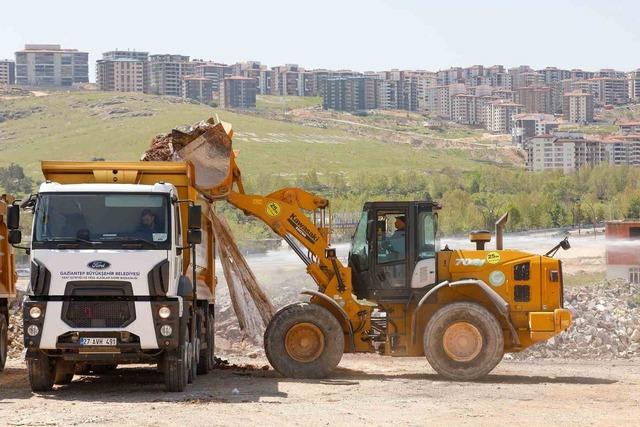 Gaziantep B&uuml;y&uuml;kşehir&rsquo;den bahar temizliği seferberliği 3
