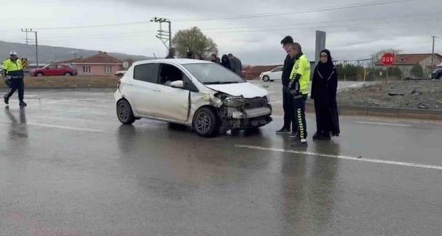 Eskişehir de otomobil kazası: 1 yaralı 1