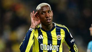 Anderson Talisca'dan Fenerbahçe taraftarına olay gönderme: Sizi duyamıyorum