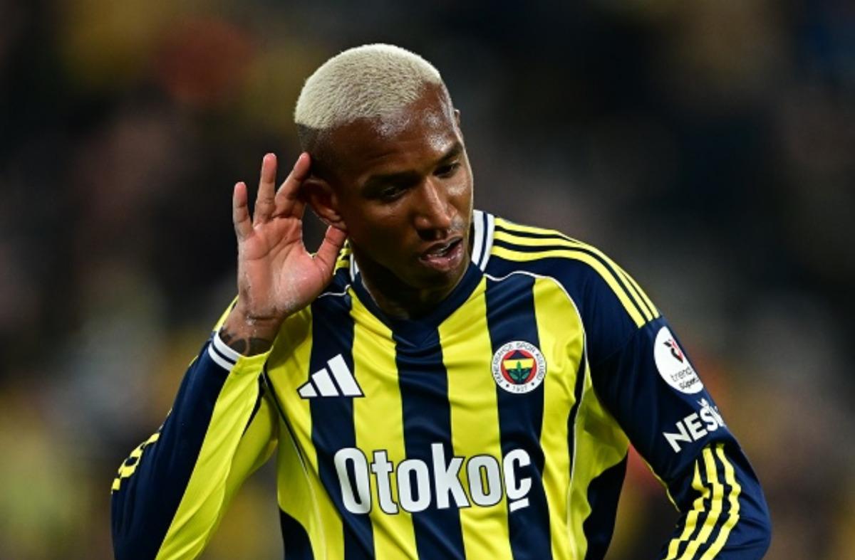 Anderson Talisca dan Fenerbah&ccedil;e taraftarına olay g&ouml;nderme: "Sizi duyamıyorum" 1