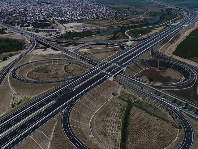 KGM'den İzmir &Ccedil;evre Yolu a&ccedil;ıklaması! "İddialar asılsız"