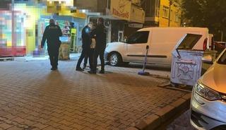 Husumetlisini bı&ccedil;akladı, olay yerine yakın yerde yakalandı