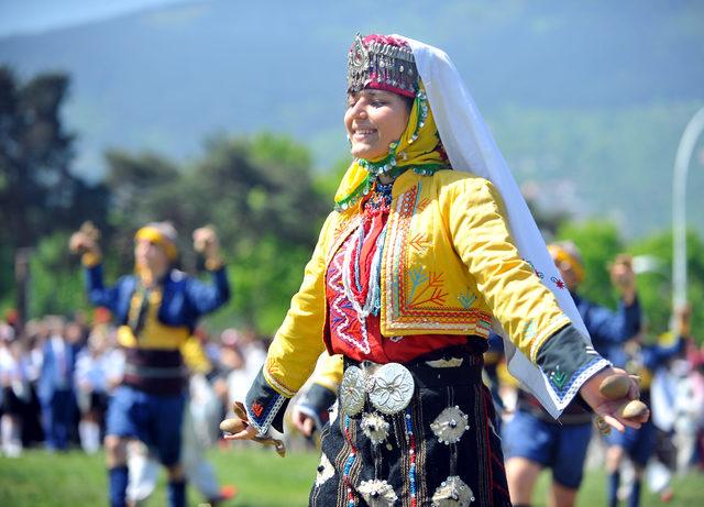 Bursa'da 23 Nisan coşkusu