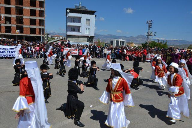 Suşehri’nde 23 Nisan Ulusal Egemenlik ve Çocuk Bayramı