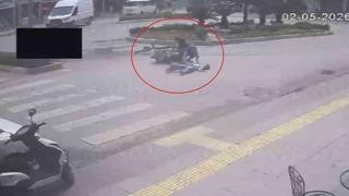 Yaya geçidini kullanan bisiklete motosiklet çarptı: 2’si çocuk 3 yaralı