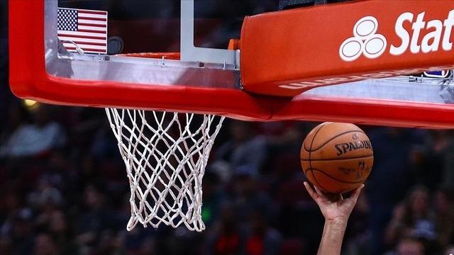 NBA play-off'larında 76ers, Celtics'i eleyerek konferans yarı finaline kaldı